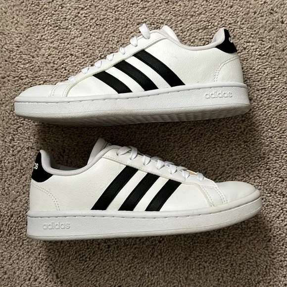 adidas Cloudfoam Comfort Sneakers - Picture 2 of 11